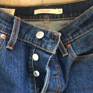 Levi’s jeans straight wedgie